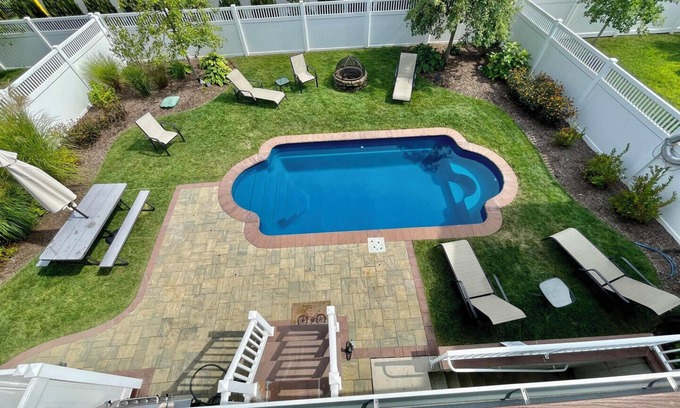 The Pines Casa | Lux 6BR Home w/ Private Saltwater Pool – Walk to Beach, Dining & Boardwalk!