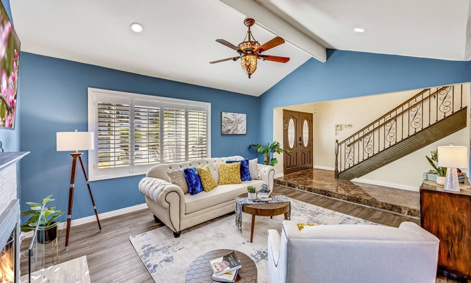 Estates at Canyon Crest Casa | LUX A Massive Beautiful 5bed/4bath with Hot Tub