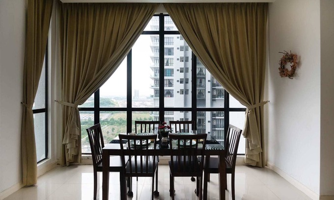 Medini Apartamento | Lux Dpristine 3BR Home w Views, 5mins to Legoland