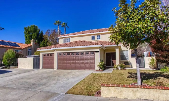 Santa Clarita Casa | Lux Haven with Movie Theater, Hot Tub, Office, and Grill NestNights