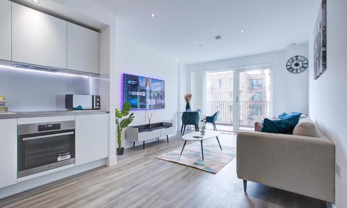 Royal Docks Apartamento | Luxe Apartment by Excel