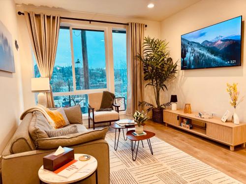 North Queen Anne Apartamento | Luxe & Bright Gem - Prime Location, Roof Deck, View