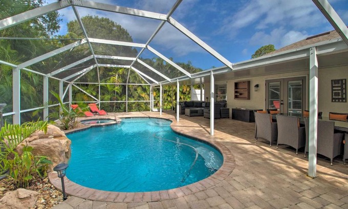 Lakewood Park Casa | Luxe Coastal Home - 11 Miles to Ft Pierce Inlet!