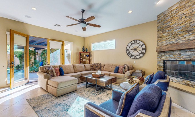 Desert Club Estates Casa | Luxe Escape in Old Town | Pool, Spa, Outdoor Kitchen & Pool House 4BR #067222