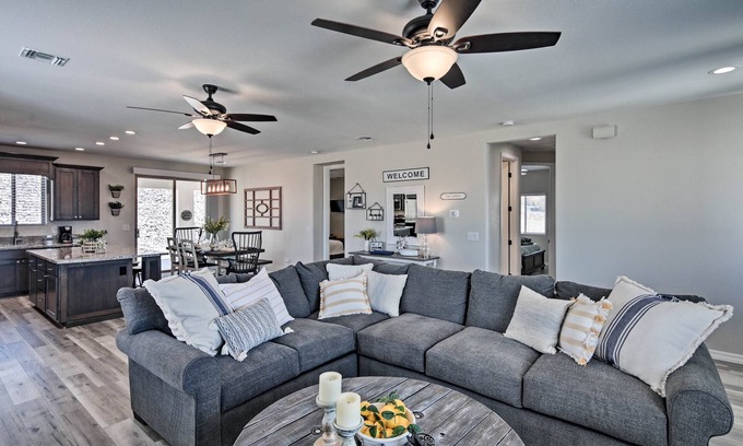 Sunridge Estates Casa | Luxe Home w/ OHV Access, 5 Mi to Lake Mohave!