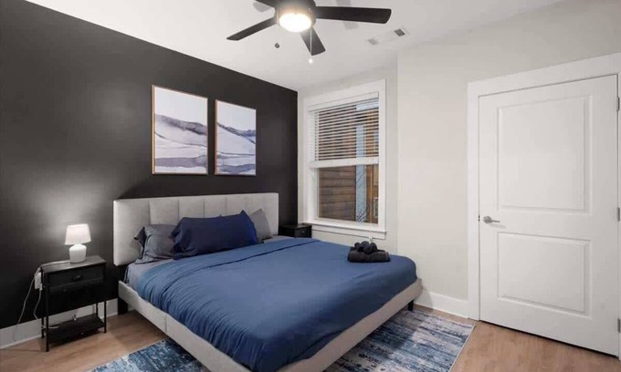 Charlotte Apartamento | Luxe King 2BR Suite in Waverly Charlotte!