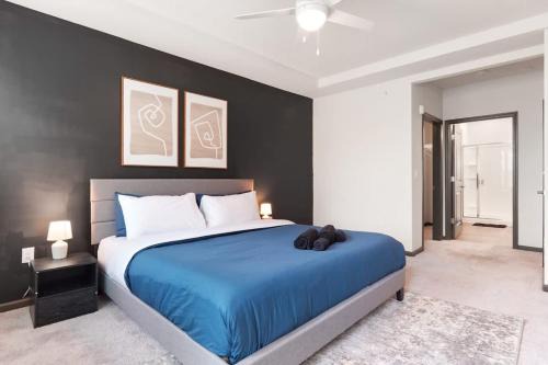 North Raleigh Apartamento | Luxe King 3 Bedroom Suite North Raleigh