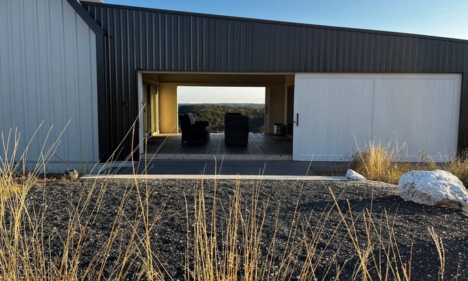 Mountain Home Otro | Luxe Livin’ in the TX Hill Country!