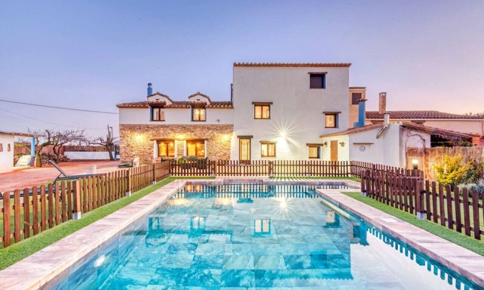 Vall d'Alba Villa | Luxe Mediterranean Masia | BBQ | Pool | Chillout