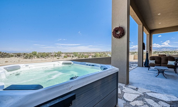 Eldorado at Santa Fe Casa | Luxe, mountain-view home in El Dorado with private hot tub, EV charger & dogs OK