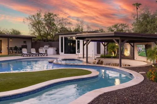 Paradise Valley Village Casa | Luxe Resort Retreat