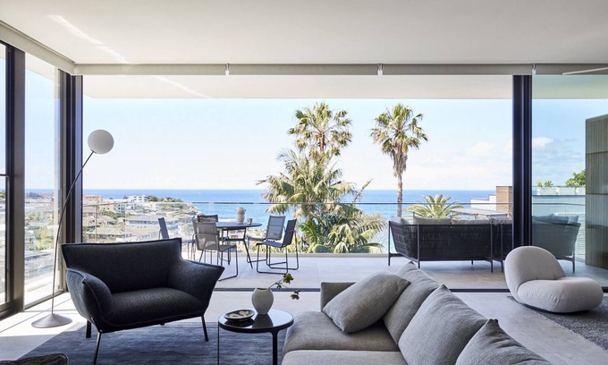 Tamarama Casa | Luxe Retreat - Pool, Spa, Sauna, Gym & Cinema