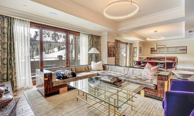 Empire Pass Condominio | Luxe Ski-Out Park City Condo w/ Mtn Views