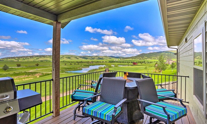 Spearfish Casa | Luxe Spearfish Hideaway: Golf, Hike, Explore!
