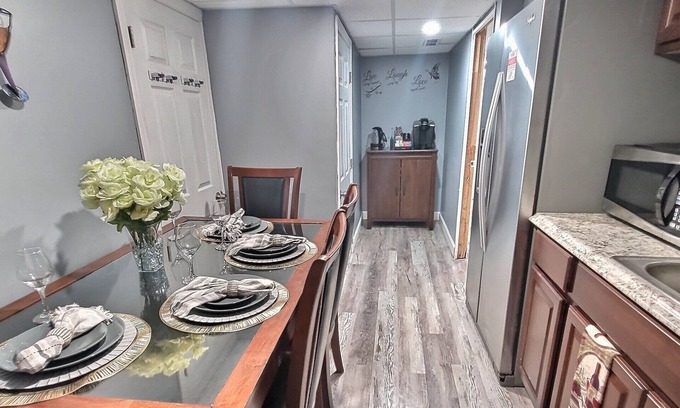 Canton Casa | Luxe Suite