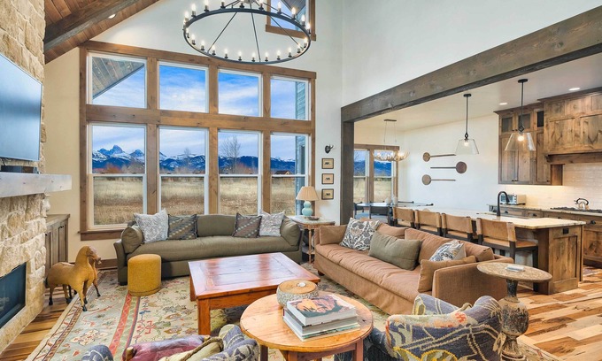 Clawson Casa | Luxe Tetonia Home w/ Tetons View, Close to Skiing!