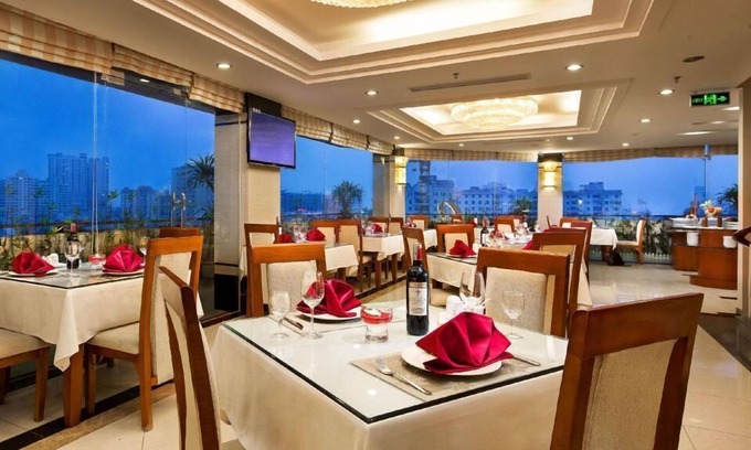 Dich Vong Hau Hotel | Luxeden Hotel Hanoi