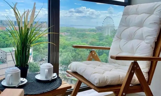 Brgy. 719 Condominio | LuxeStay @ The Radiance Manila Bay