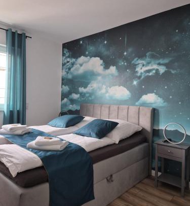 Dinslaken Apartamento | Luxsuite Still und Komfort 2 Balkon Elektrogrill Tischfussball TV-75 Zoll