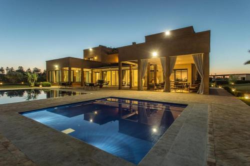 Sidi Abdallah Ghiat Villa | Luxueuse Exclusive Villa 4 suites