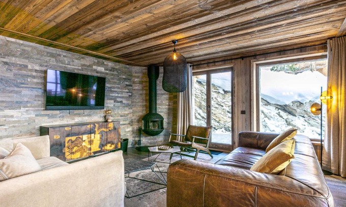 Val-d'Isere Apartamento | Luxueux appartement avec piscine, WiFi et parking à Val-d'Isère - FR-1-694-102