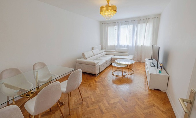Les Gondoles Apartamento | Luxueux Havre de Paix
