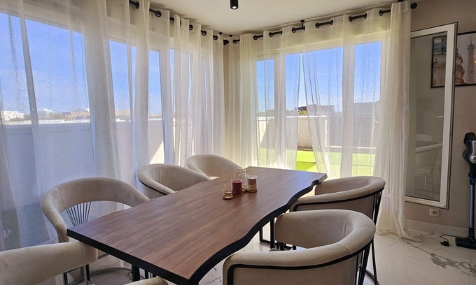 Montevrain Apartamento | Luxueux Rooftop avec terrasse à 2pas de Disney Paris