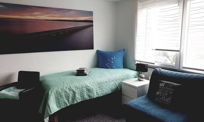 Solingen Apartamento | Luxuriöse großzügige Wohnung mit einem Schlafzimmer