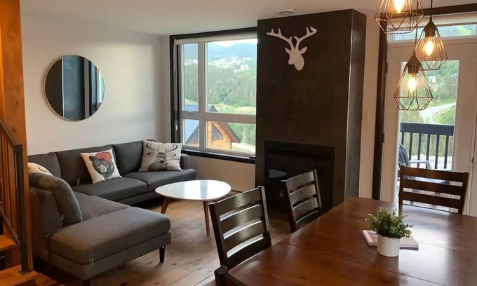 Saint-David-de-Falardeau Cabaña | Luxurious mountain cottage - Valinouet Québec - 12 people