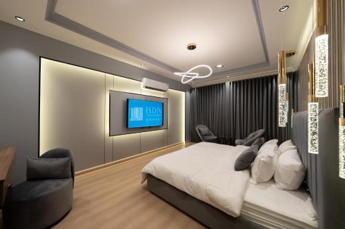 Al Hamra Apartamento | Luxuries Apt,Self-Entry,65 4K TV Smart A3