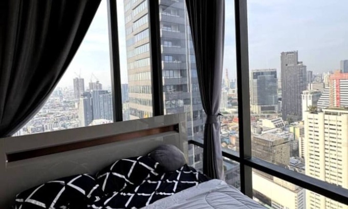 Silom Condominio | Luxurious Modern Retreat in the Heart of Silom