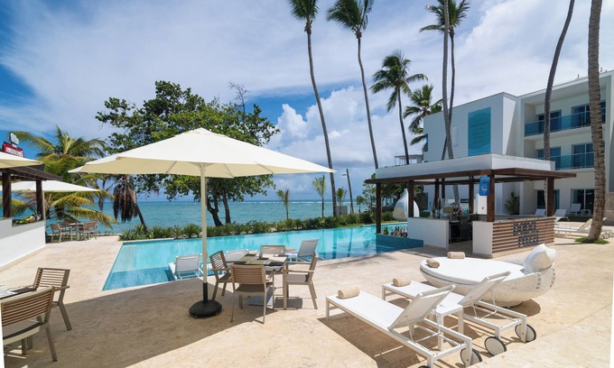 Cabarete Complejo | Luxurious 1 Bedroom Ocean View Suite @ Lifestyle Holidays Vacation Club
