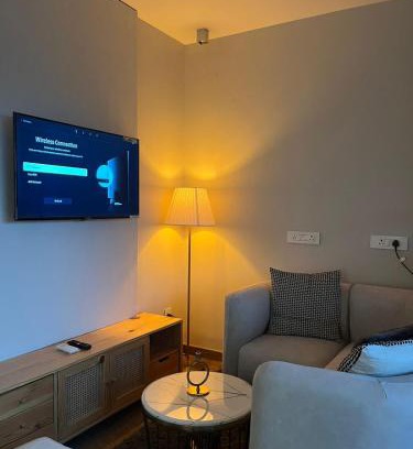 Pilerne Apartamento | Luxurious 1BHK