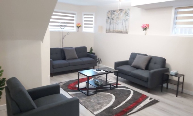 Northeast Edmonton Casa | Luxurious 2 BDRMS Basement Legal Suite