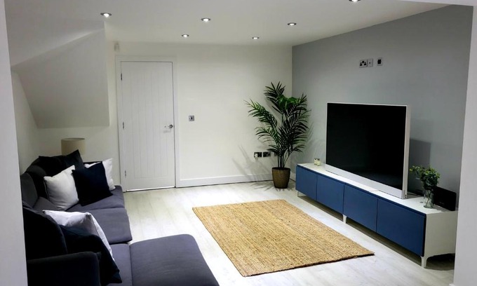 Seacroft Apartamento | Luxurious 2 bed house (sleeps 4) Close to Leeds City Centre