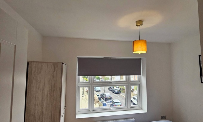 West Finchley Apartamento | Luxurious 2 bedroom apartment, truly exceptional experience.
