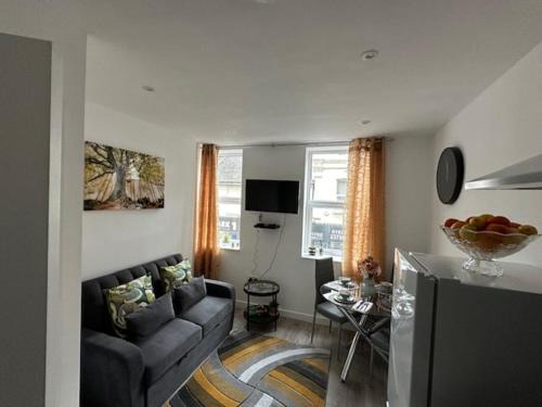 Watford Apartamento | Luxurious 2 - Bedroom Apartment