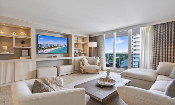 South Beach Condominio | Lujosa vista al mar 3/3 ubicada en 1 Hotel & Homes South Beach - Condo 1107