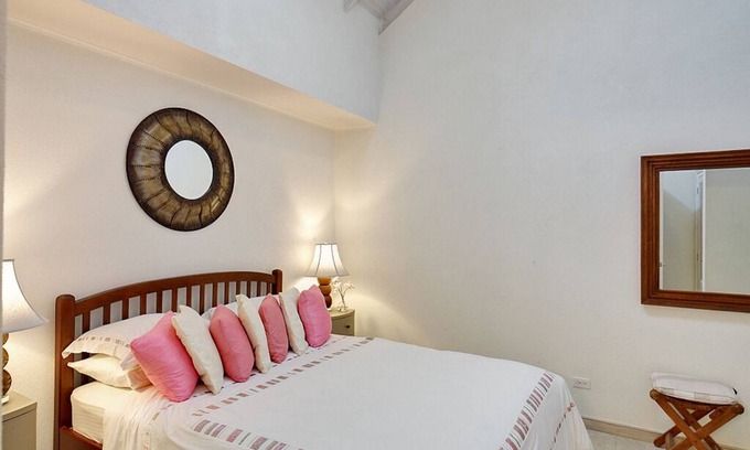 Douglas Apartamento | Lujoso ático de 3 dormitorios y 3 baños que ofrece vistas al mar y unas vacaciones de playa asequibles