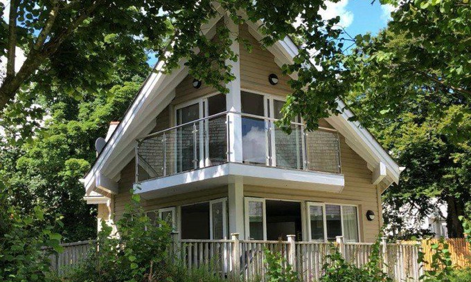 St Austell Casa | Luxurious 4 Bedroom New England Style Villa - Trewhiddle Villa 19