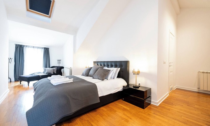 Dorcol Apartamento | Luxurious 4-Bedroom Penthouse Duplex in the Heart of Belgrade