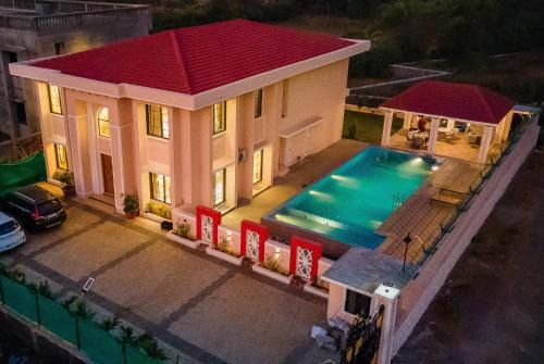 Lonavala Villa | Luxurious- 6BHK Harmony Villa by 23 Villa Stay