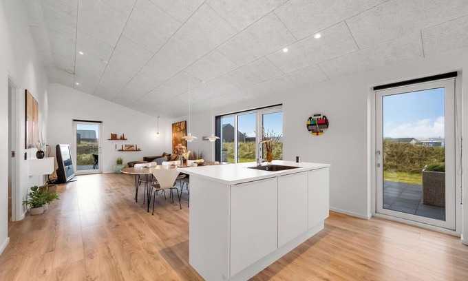 Sondervig Cabaña | Luxurious 8-person house with a spacious outdoor spa - 1003