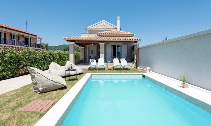 Ag. Georgios Villa | Luxurious Agios Georgios Villa | Private Pool | Villa Spyridoula | Beach Paradise