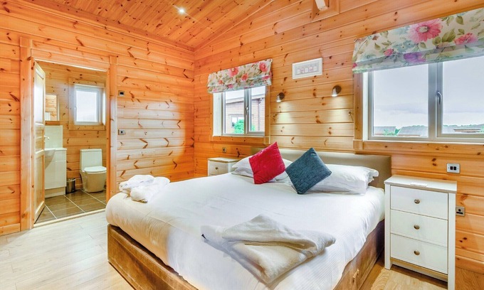Hollym Chalet De Esquí | 2 bedroom accommodation in Withernsea