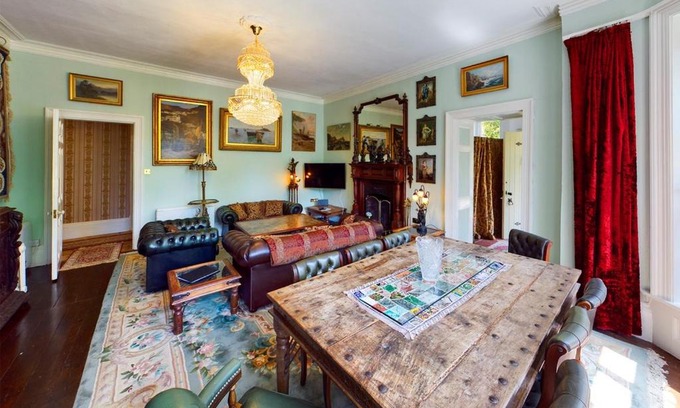 Ladock Apartamento | Luxurious Apartment in Historic Mansion - Sleeps 7