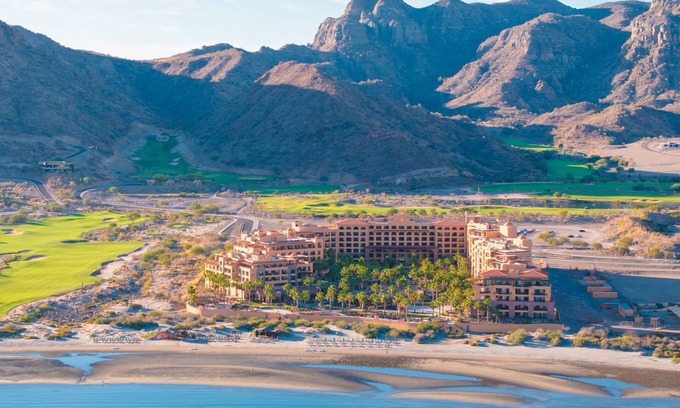 Loreto Apartamento | Luxurious Beachfront Retreat with Stunning Sea Views