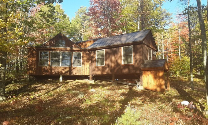 Sanbornton Cabina | Luxurious Cabin in the Woods