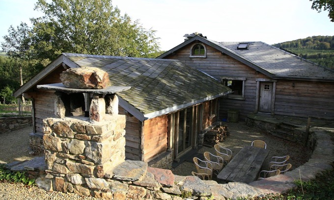Bellevaux Chalet De Esquí | Hermoso Chalet con jacuzzi y sauna en Thirimont