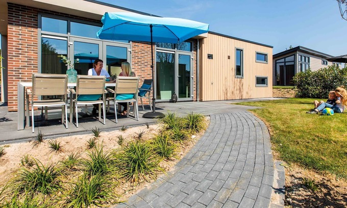 Strucht Casa | Luxurious Chalet With Outdoor Sauna, Near Valkenburg
